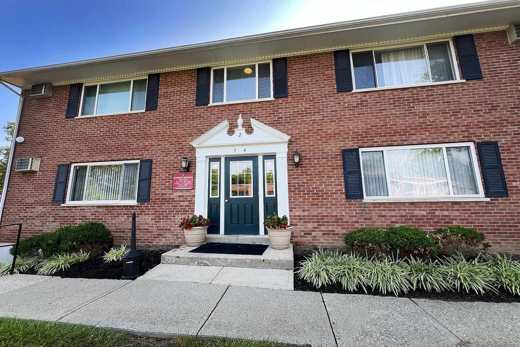 Sharondale Woods Apartments