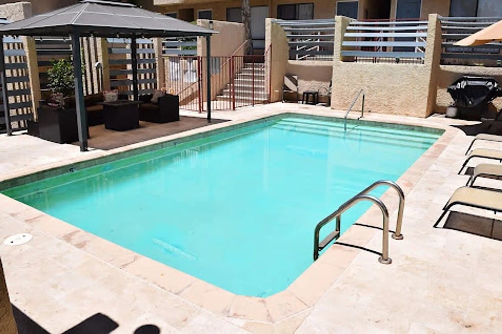 Canyon Crest Apts