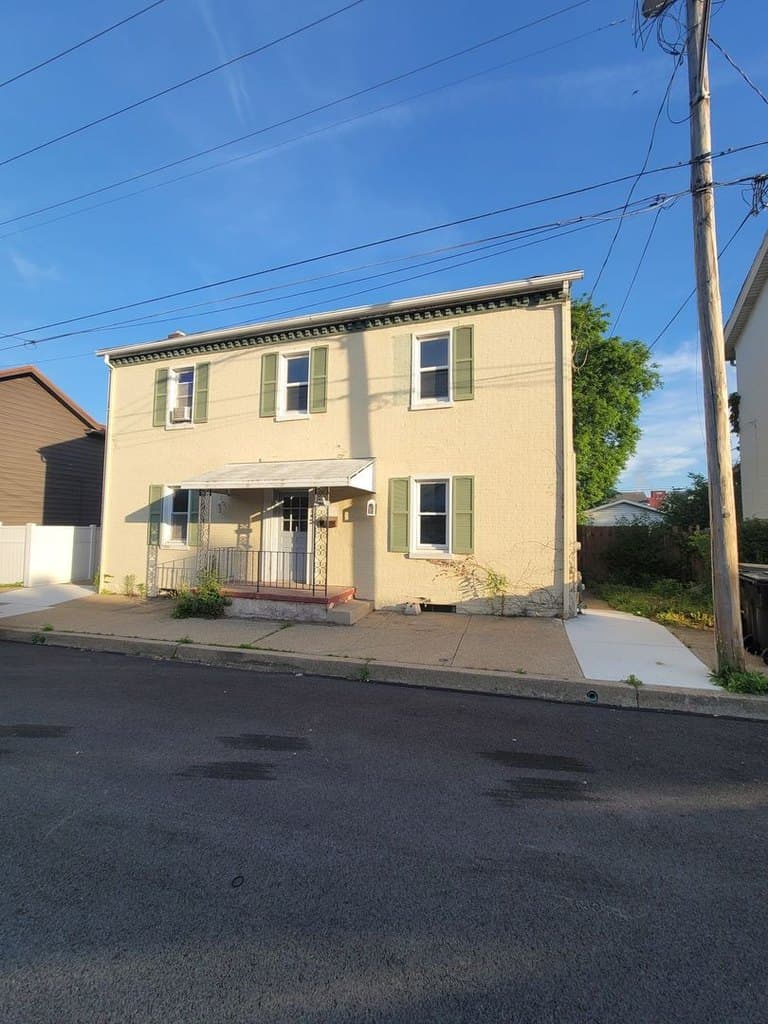 114 Thompson Street