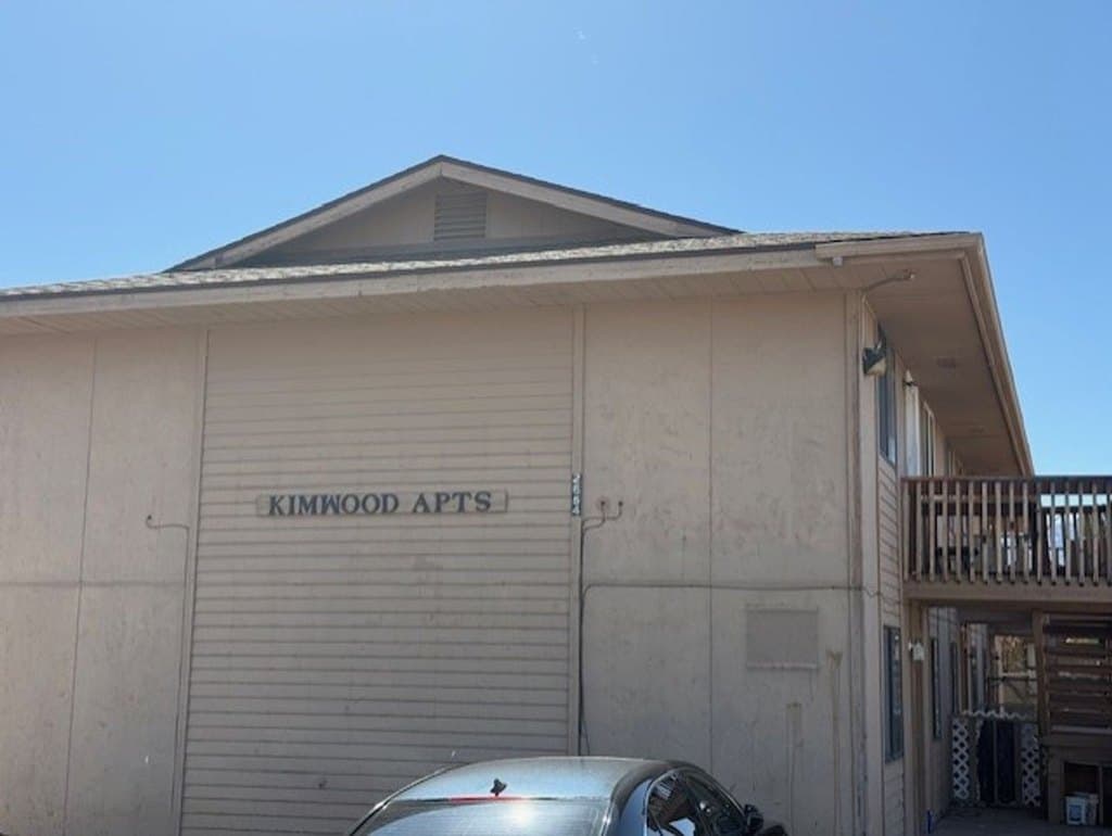 2654 S. Mountain View Kimwood