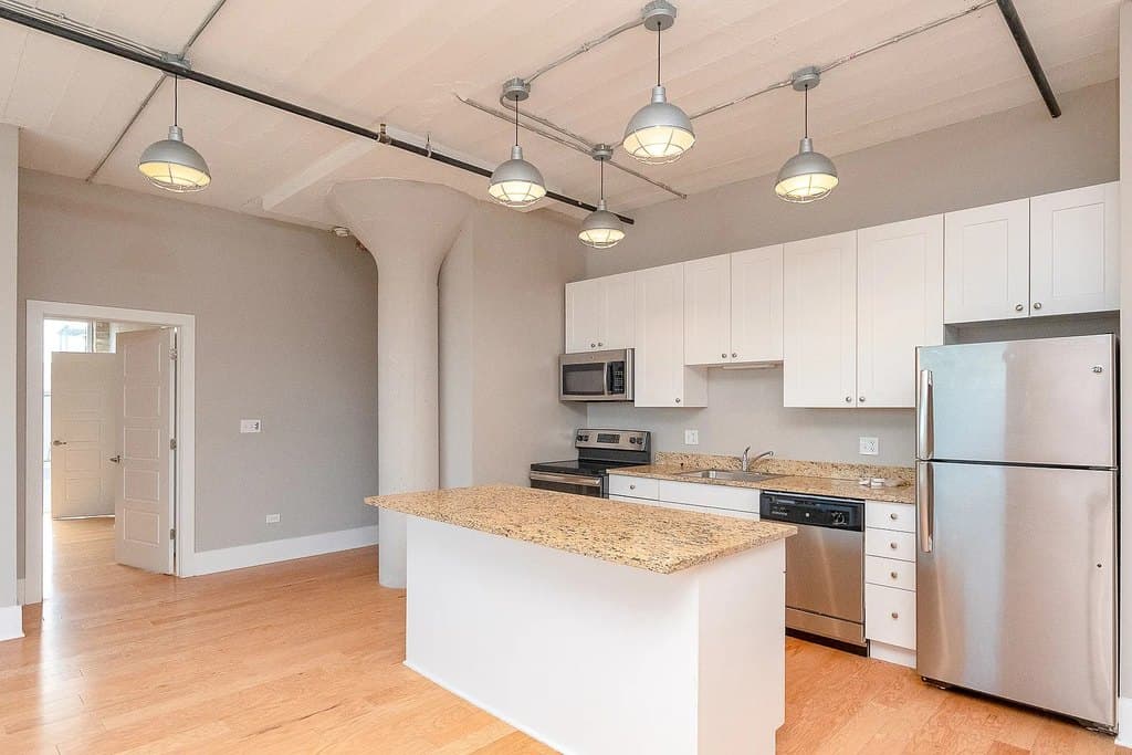3141 N. Sheffield
