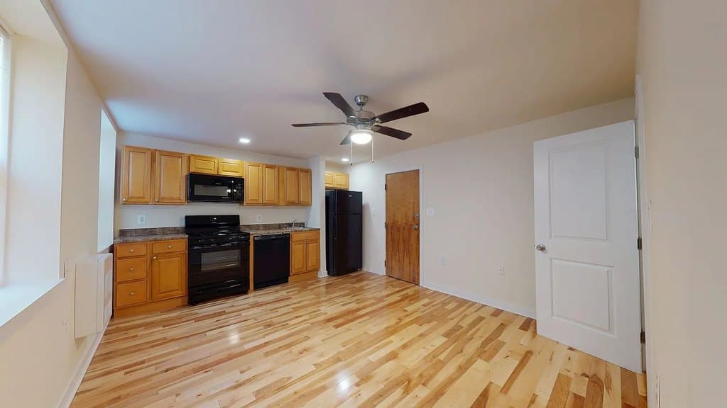 Sherwood Court Apartments