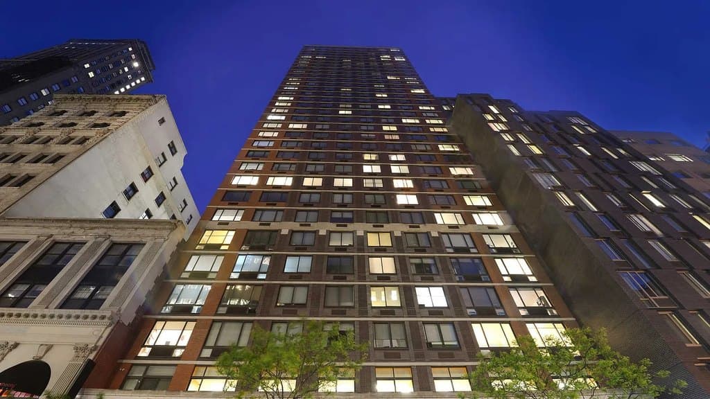 180 Montague