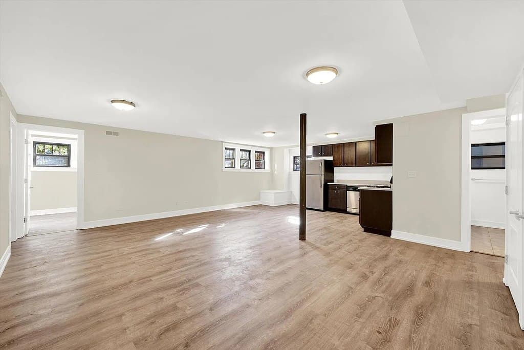 2516 N. Kedzie LP